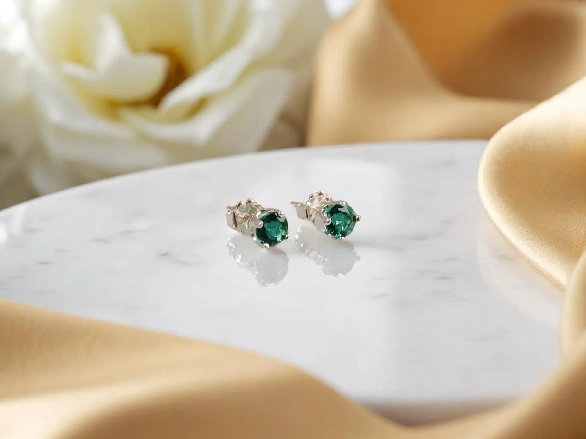 Emerald Stud Earrings – May Birthstone Jewelry | Emerald Earrings for Women