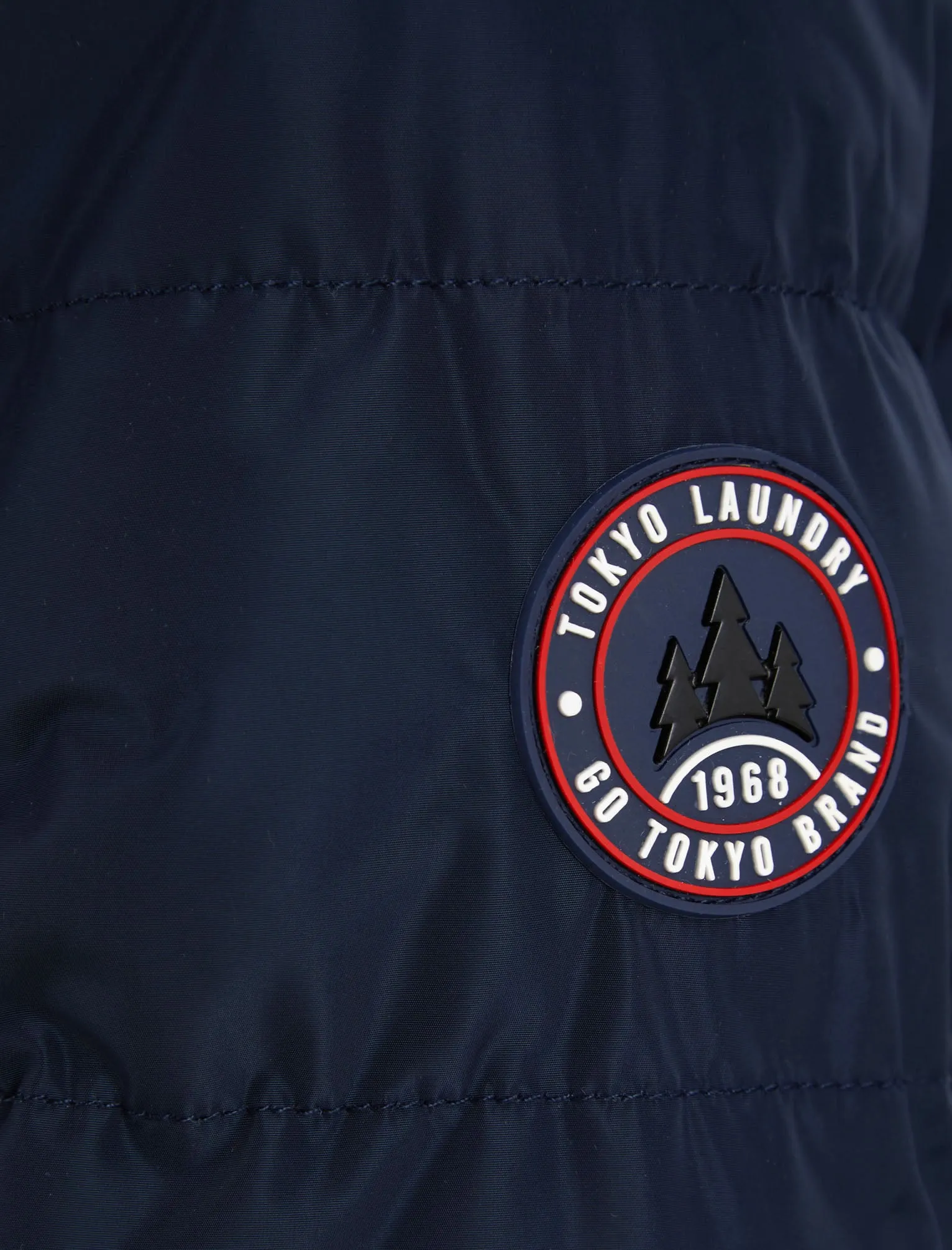 Takumi Borg Lined Quilted Puffer Jacket with Detachable Hood in Sky Captain Navy - Tokyo Laundry Active Tech