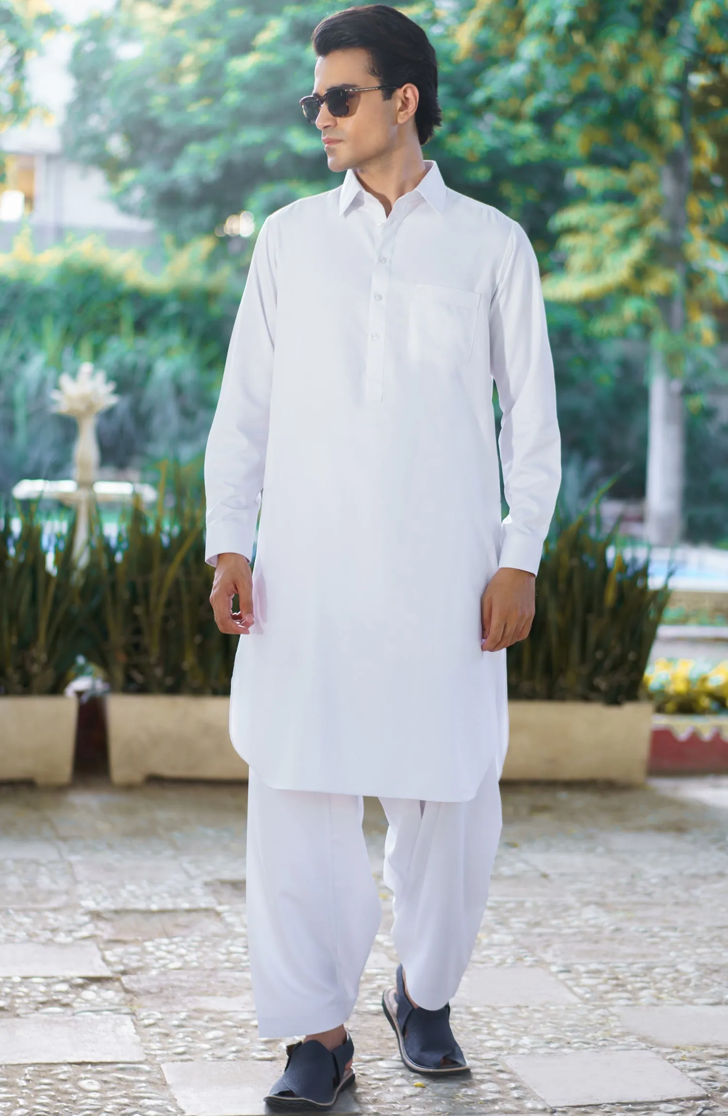 Zabistan Shirt Collar